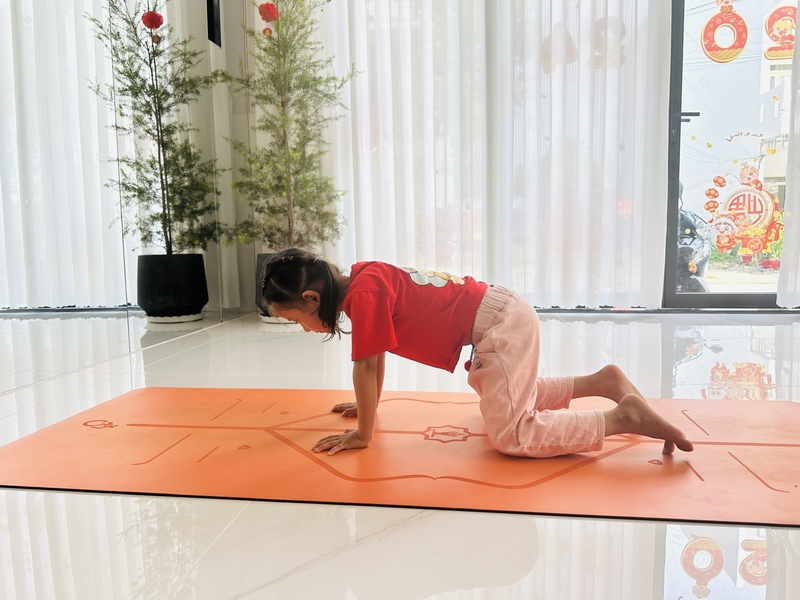Yoga cho trẻ em – Lợi ích và bí quyết tập